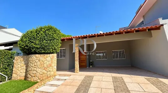 Casa de Condomínio com 3 Quartos para alugar, 155m² no Aeroporto, Londrina