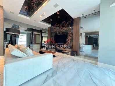 Apartamento com 4 Quartos à venda, 207m² no Meia Praia, Itapema
