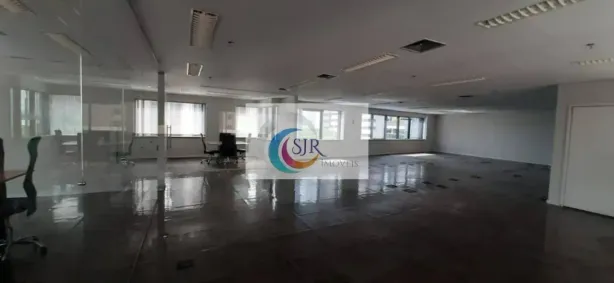 Sala Comercial para alugar, 240m² no Cidade Monções, São Paulo