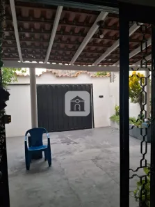 Casa com 3 Quartos à venda, 240m² no Luizote de Freitas, Uberlândia