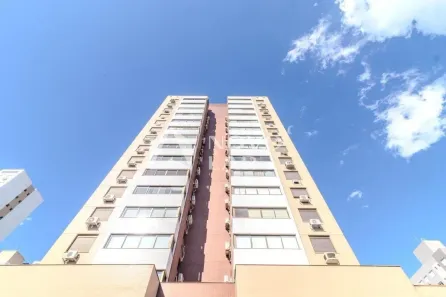 Apartamento com 2 Quartos à venda, 72m² no Passo da Areia, Porto Alegre