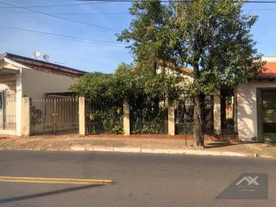 Casa com 2 Quartos à venda, 143m² no Vila Gimenes, Bauru