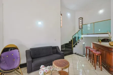 Casa com 3 Quartos à venda, 300m² no Fernão Dias, Belo Horizonte