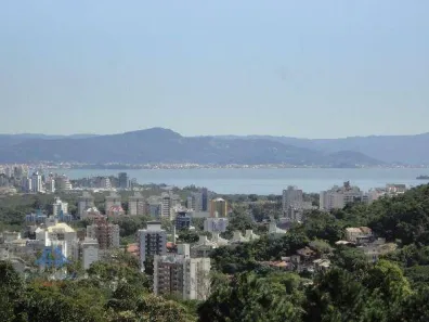Lote/Terreno à venda, 1024m² no Itacorubi, Florianópolis