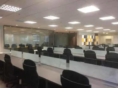 Sala Comercial para alugar, 300m² no Vila Olímpia, São Paulo