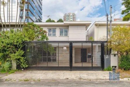 Casa com 2 Quartos à venda, 225m² no Vila Cordeiro, São Paulo