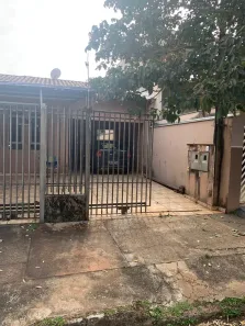 Casa com 3 Quartos à venda, 178m² no Jardim Tarumã, Londrina