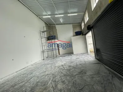 Galpão/Depósito/Armazém para alugar, 130m² no Parque dos Príncipes, Jacareí