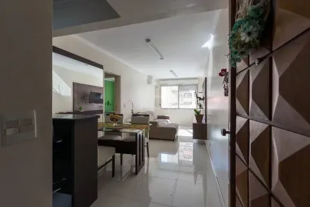 Apartamento com 2 Quartos à venda, 75m² no Centro Histórico, Porto Alegre