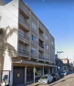 Apartamento com 3 Quartos para alugar, 300m² no Centro, Pelotas