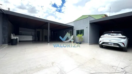 Casa com 3 Quartos à venda, 260m² no Samambaia Norte, Brasília
