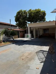 Casa com 4 Quartos para alugar, 200m² no Maracanã, Anápolis