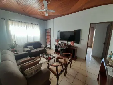 Sobrado com 3 Quartos à venda, 135m² no Sumarezinho, Ribeirão Preto