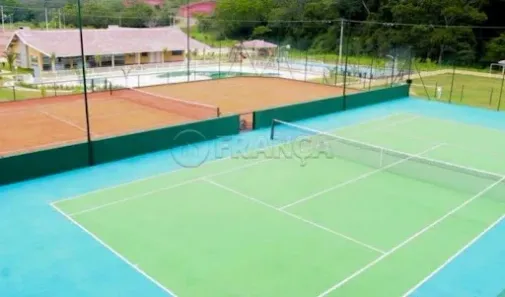 Lote/Terreno à venda, 1300m² no Reserva Fazenda São Francisco, Jambeiro