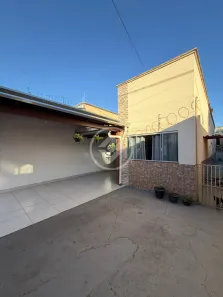Casa com 3 Quartos à venda, 220m² no Vila Oliveira, Aparecida de Goiânia