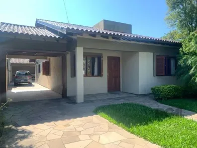 Casa com 3 Quartos à venda, 182m² no Guarujá, Porto Alegre