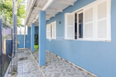 Casa com 3 Quartos à venda, 92m² no Guajuviras, Canoas