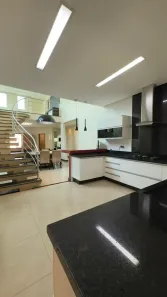 Casa com 4 Quartos à venda, 515m² no Anhanguera, Goiânia