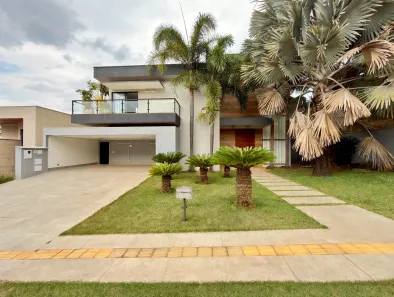 Sobrado com 4 Quartos à venda, 792m² no Jardins Milão, Goiânia