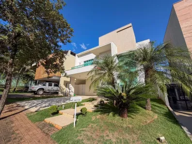 Casa de Condomínio com 4 Quartos à venda, 240m² no Esperança, Londrina