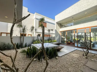 Casa de Condomínio com 4 Quartos à venda, 400m² no , Capão da Canoa