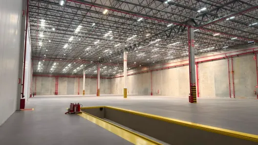 Galpão/Depósito/Armazém para alugar, 5900m² no Parque Beira Mar, Duque de Caxias