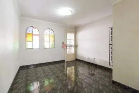 Sobrado com 2 Quartos à venda, 250m² no Vila Carmosina, São Paulo