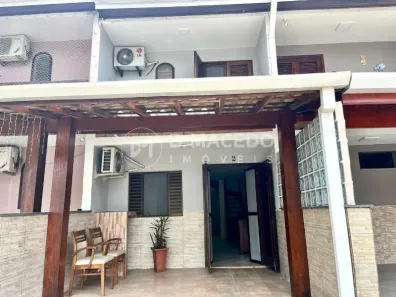 Casa com 2 Quartos para alugar, 87m² no Lagoinha, Ubatuba