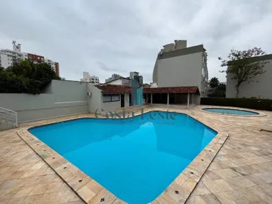 Apartamento com 2 Quartos para alugar, 56m² no Agronômica, Florianópolis