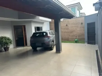 Sobrado com 3 Quartos à venda, 176m² no Granada, Uberlândia