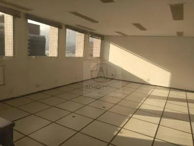 Sala Comercial à venda, 49m² no Centro, Santos