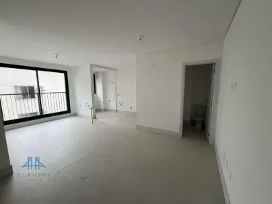 Apartamento com 2 Quartos à venda, 77m² no Canto, Florianópolis
