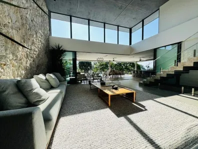 Casa com 5 Quartos à venda, 1000m² no Toninhas, Ubatuba