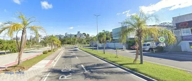Casa com 2 Quartos para alugar, 70m² no Coqueiros, Florianópolis