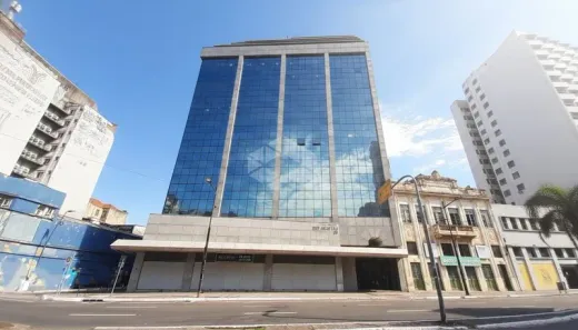 Sala Comercial para alugar, 358m² no Centro Histórico, Porto Alegre