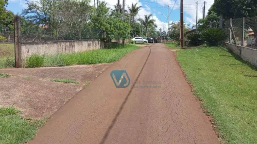 Fazenda/Sítio com 3 Quartos à venda, 400m² no Conjunto Habitacional Jamile Dequech, Londrina
