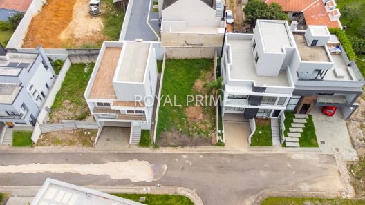 Lote/Terreno à venda, 198m² no Campo Comprido, Curitiba