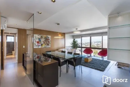 Apartamento com 3 Quartos à venda, 180m² no Três Figueiras, Porto Alegre