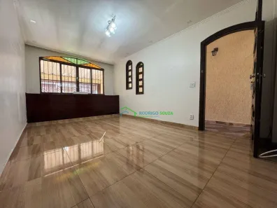 Casa com 3 Quartos à venda, 150m² no Vila Caldas, Carapicuíba