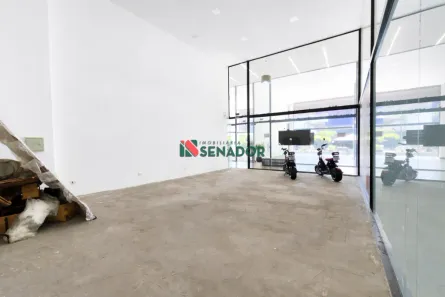Sala Comercial para alugar, 56m² no Chácara Manella, Cambé