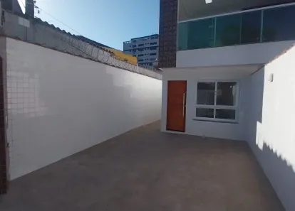 Sobrado com 3 Quartos à venda, 115m² no Aparecida, Santos