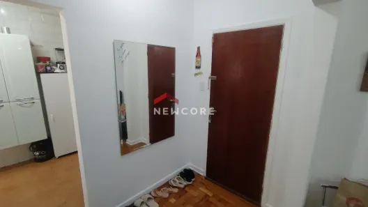 Kitnet à venda, 46m² no Centro, São Vicente