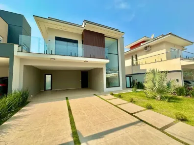 Sobrado com 3 Quartos à venda, 216m² no Fazenda Rodeio, Mogi das Cruzes