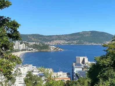 Apartamento à venda, 39m² no Ingá, Niterói