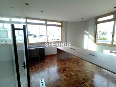 Sala Comercial para alugar, 85m² no Exposição, Caxias do Sul