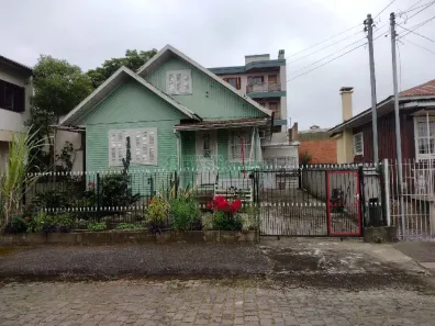 Casa com 3 Quartos à venda, 144m² no Pio X, Caxias do Sul