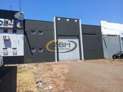 Galpão/Depósito/Armazém para alugar, 600m² no Jardim Sabará, Londrina