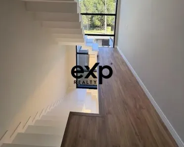 Sobrado com 3 Quartos à venda, 162m² no Pineville, Pinhais