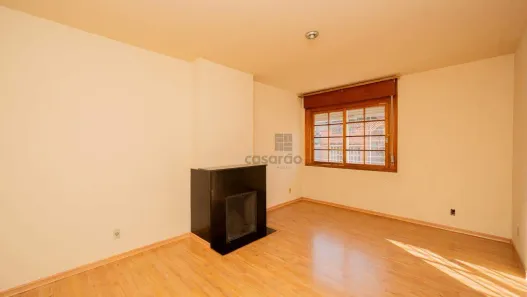 Apartamento com 4 Quartos para alugar, 243m² no Centro, Pelotas