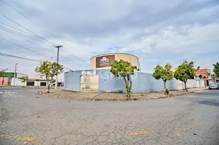 Ponto Comercial à venda, 600m² no Santa Terezinha, Piracicaba